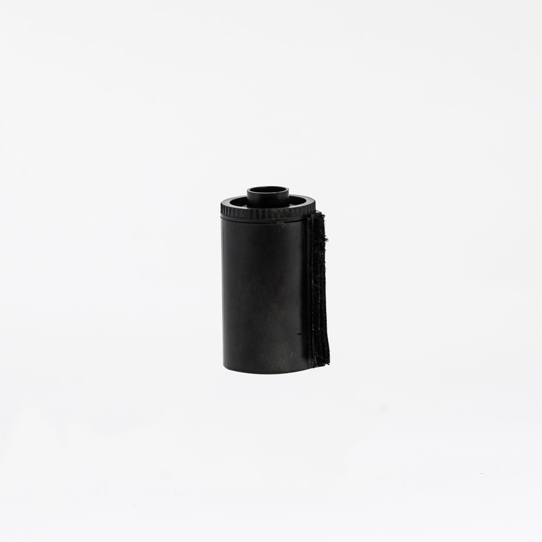 CHASIS DE PLÁSTICO AP PARA ROLLO DE FOTOGRAFÍA 35MM 5 PZ