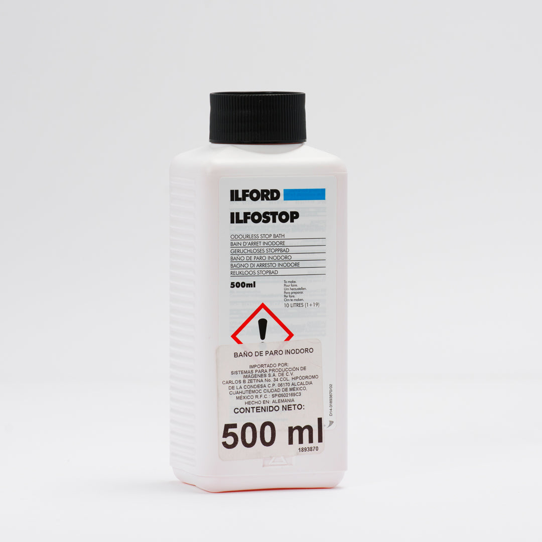 SOLUCIÓN LÍQUIDA DE STOP CONCENTRADA PAPEL Y PELÍCULA FOTOGRÁFICA B&N ILFORD ILFOSTOP 500 ml